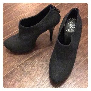 Vince Camuto Elvin Booties